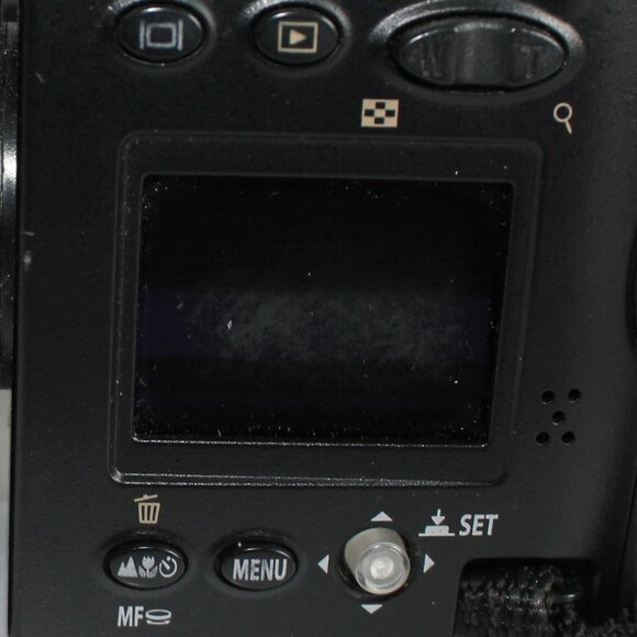 Nikon COOLPIX 4500 Digital Camera 4.0 MP 4x Zoom W/Teleconverter TC-E3ED - Picture 4 of 16